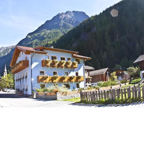 Tirolerhof - Frühstückspension und Appartmenthaus