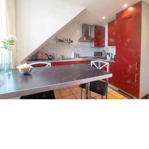 Tolstov-Aparthotels Generous 3 Room Apartment