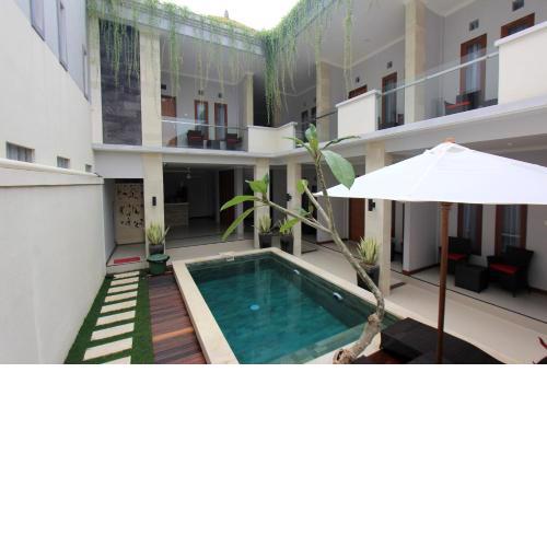 Tom Guest House
