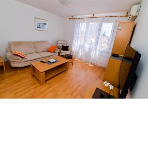 Tonik Apartment