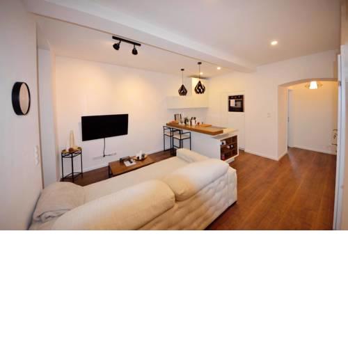 Top 2 - Central Living