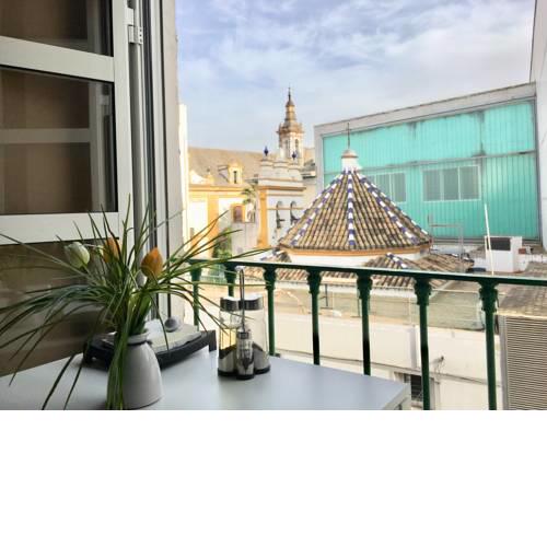 Torre del Oro Apartment Rooms