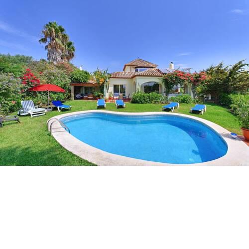 Torre Guadiaro Villa Sleeps 9 with Pool Air Con and WiFi