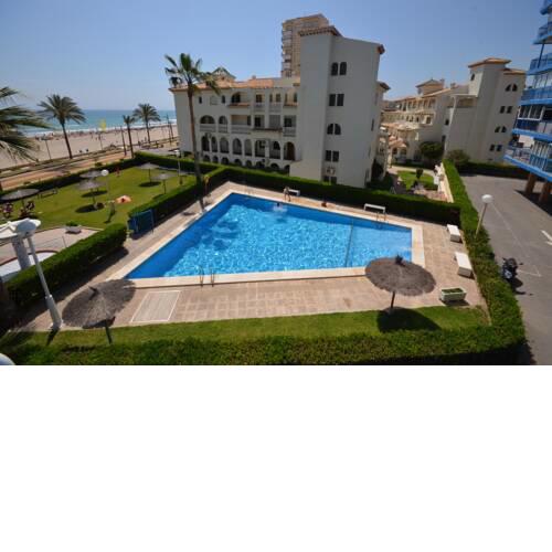 Torre Mediterraneo ref 219 ap 4 pers, planta 2, 2 dormitorios, 1 baño, wifi, piscina, aparcamiento, primera linea