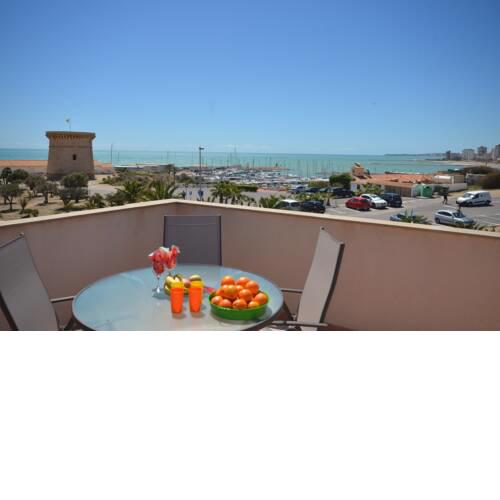 Torrellon de la Illeta ref 248 ap 8 pers, 4 plantas, 4 dormitorios, 3 baños, aire acondicionado, wifi, piscina, garaje, 250 m de la playa