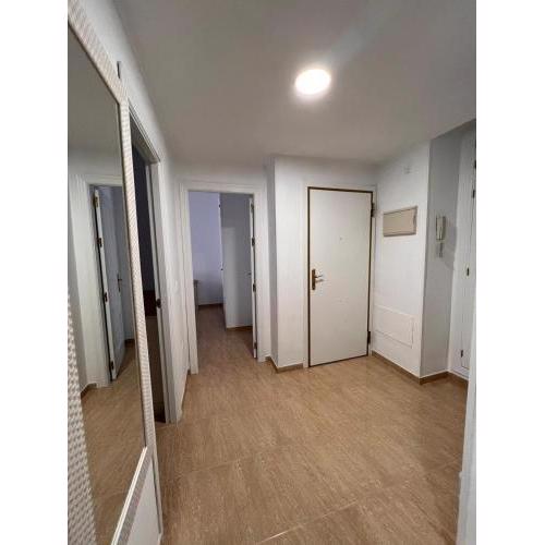 TORREMOLINOS CENTRO - Beautiful , newly renovated 2 bedroom apartment