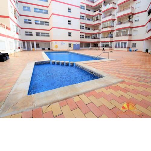 Torrevieja 3 rooms app 4 bed pool near to beach and citycenter