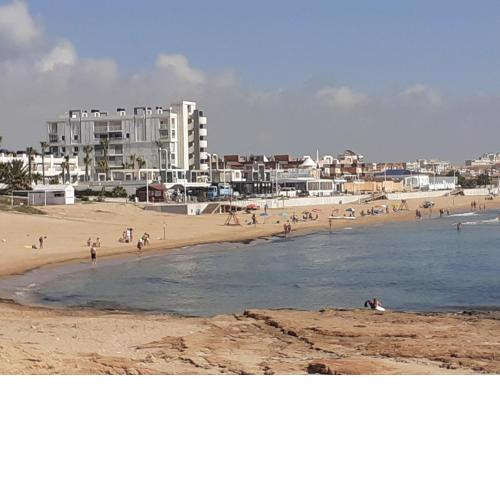 Tourist Rental Paco Bungalow with Community Pool and Garage