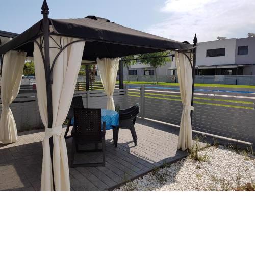 Townhouse Montroig Bahia, beach - 600m.