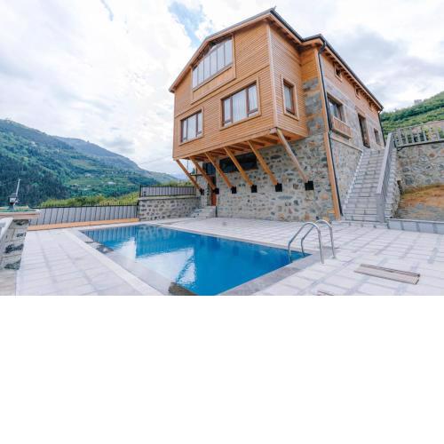 Trabzon Maçka'da Villa
