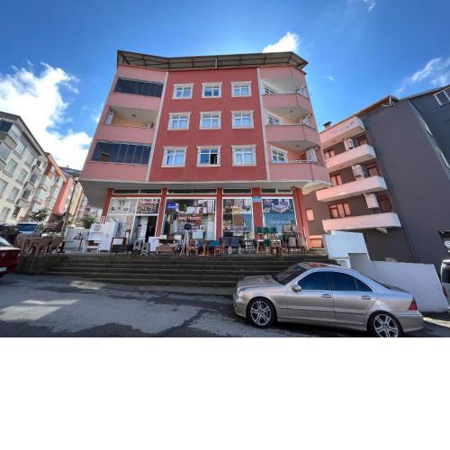 TRABZON ORTAHİSAR PELİTLİ'DE 1+1 EŞYALI DAİRE