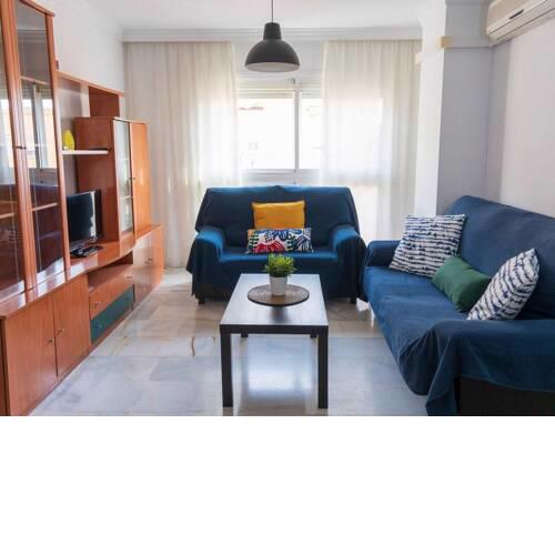 Traditional Apartment in Malaga near Sea