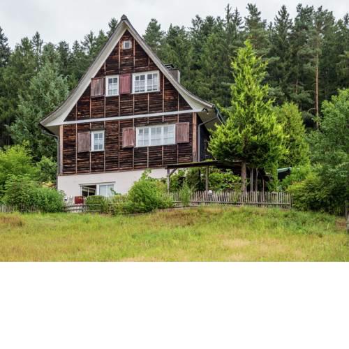 Tranquil holiday home in Reinerzau with terrace and garden with barbecue