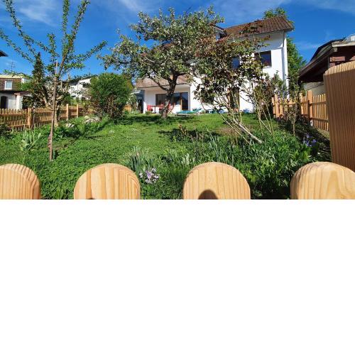 Traumhafte Gartenwohnung in Überlinger Hanglage - Zur goldenen Kiwi