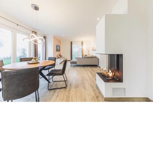 Traumhaftes Ferienhaus mit eigenem Seezugang sowie Sauna und Kamin - [#127042]