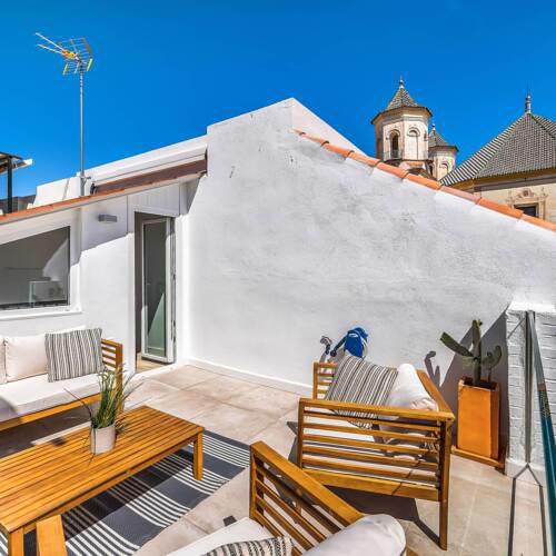 Trendy house /2 bedrooms/private terrace/Malaga center
