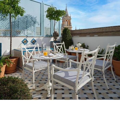 Triana House Boutique Hotel