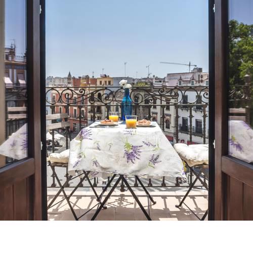 Triana Sky View Apartment