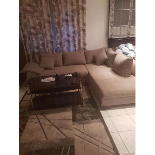 Triple room in apartment