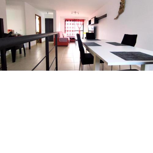 TRIPLEX 8 ISLAS