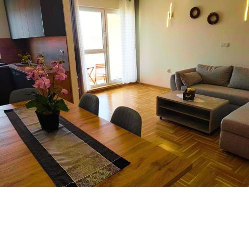 Trogir, sea view apartment