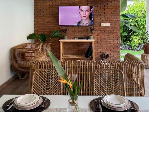 Tropical Comfort, Close to Beach. Ololoca Bumbak.