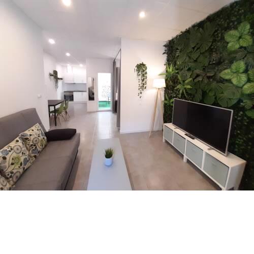 Tropical Garden Apartment