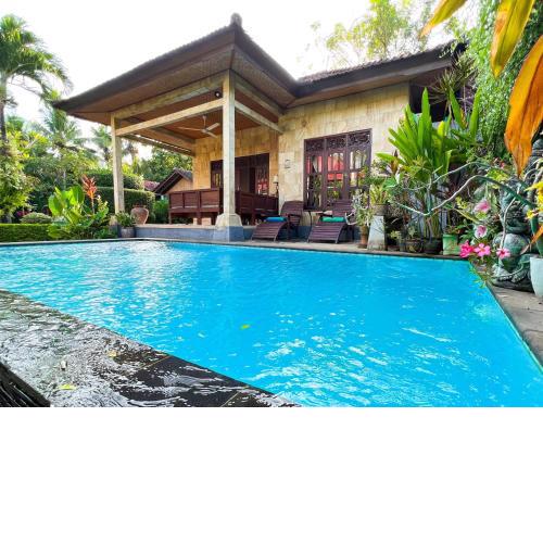 Tropical Oases Lovina