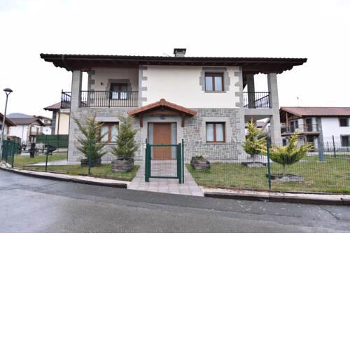 TuApartamento - Casa Rural Lekunberri