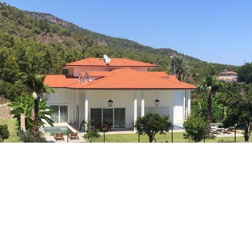 Tuemar Villas