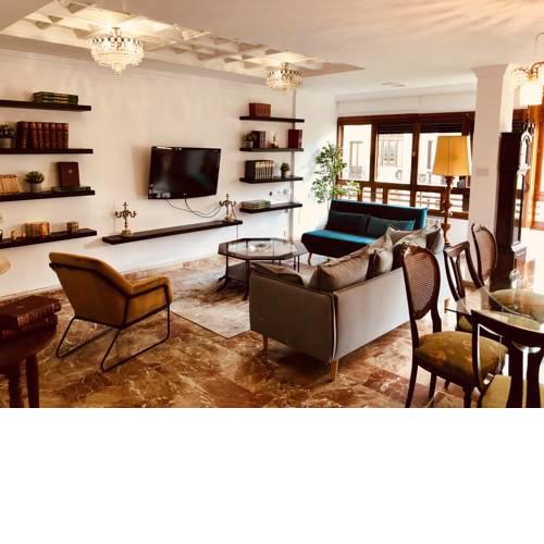 tuGuest Gran Via 42 Apartment