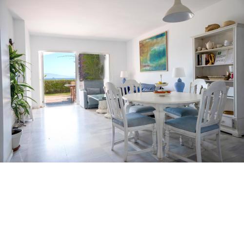 Tuguest Villa Maripi