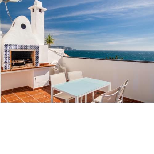 Tuhillo Parador Nerja Canovas