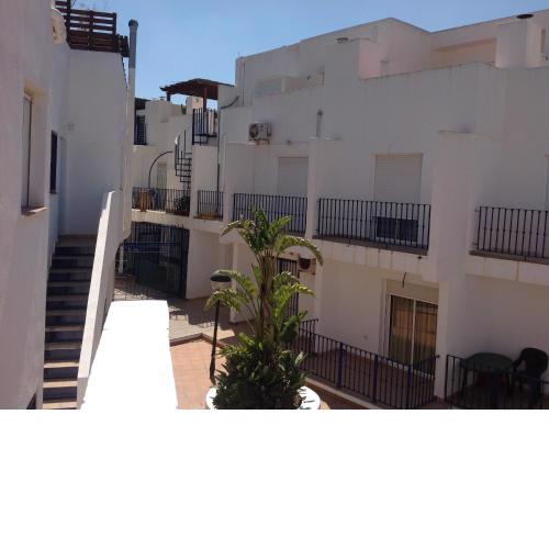 TurAlmeria- Apartamento Con Piscina En San José