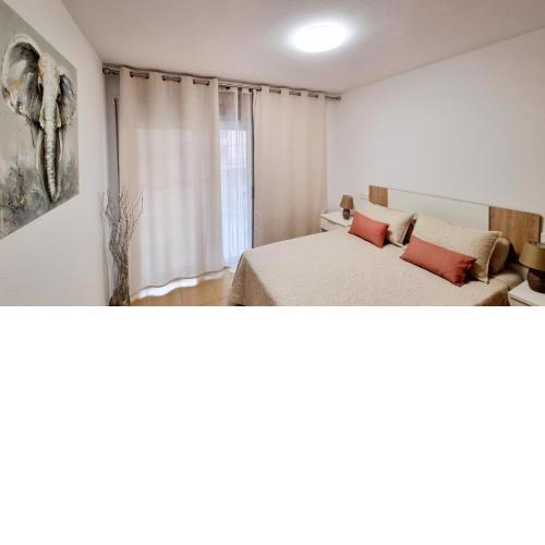 TuristMar - Amplio Apartamento en Salou con piscina, a 2 minutos de la Playa