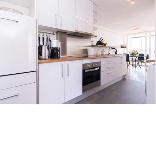 Two-Bedroom Apartment Diosa Tanit