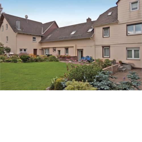 Two-Bedroom Apartment Fürstenberg 0 04