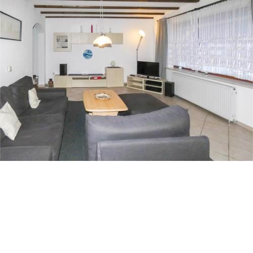 Two-Bedroom Apartment in Arrach
