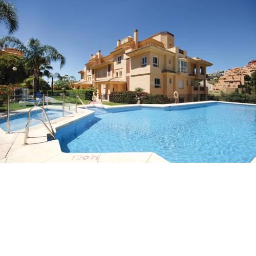 Two-Bedroom Apartment in Calahonda