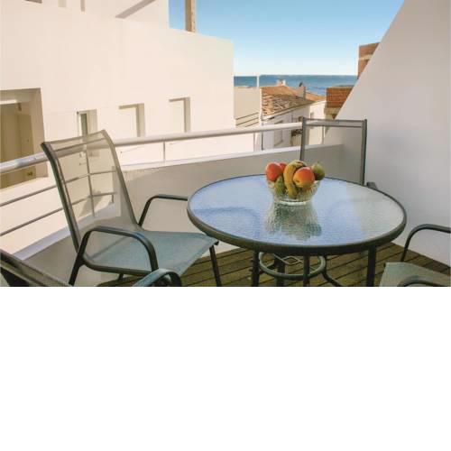 Two-Bedroom Apartment in Casarones