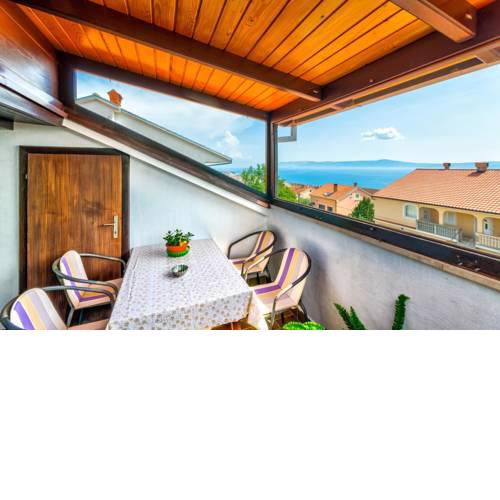 Two-Bedroom Apartment in Crikvenica VII