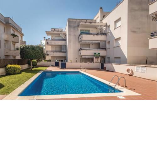 Two-Bedroom Apartment in Cubelles