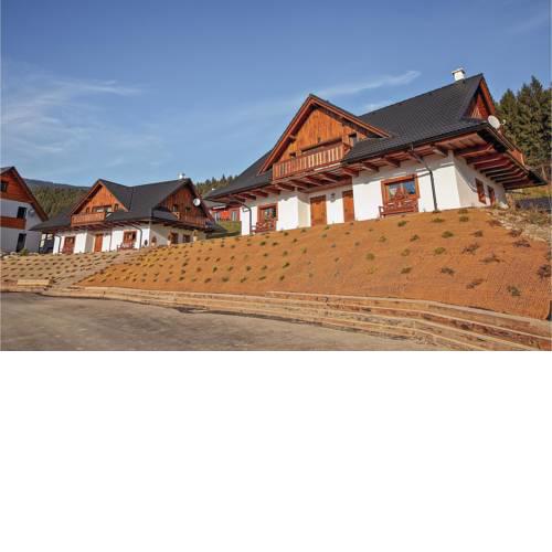 Two-Bedroom Apartment in Dolny Kubin