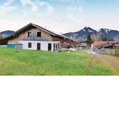 Two-Bedroom Apartment in Fischbachau
