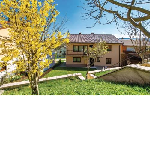 Two-Bedroom Apartment in Fuzine