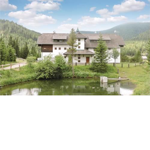 Two-Bedroom Apartment in Glodnitz