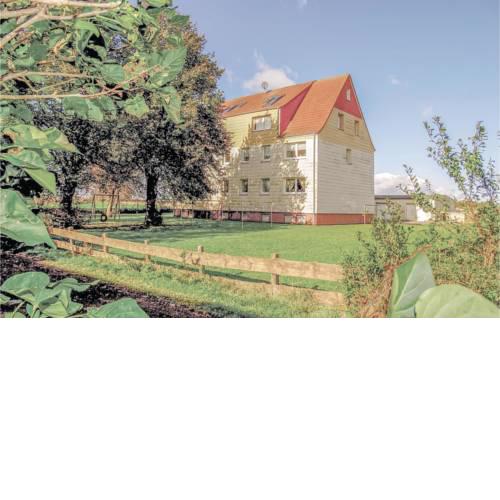 Two-Bedroom Apartment in Insel Poel OT Wangern