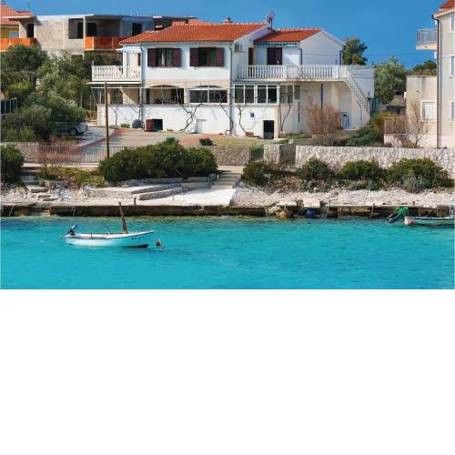 Two-bedroom Apartment In Kanica 2