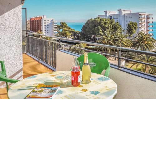 Two-Bedroom Apartment in Miami Platja