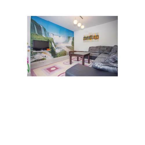 Two-Bedroom Apartment in Ploce